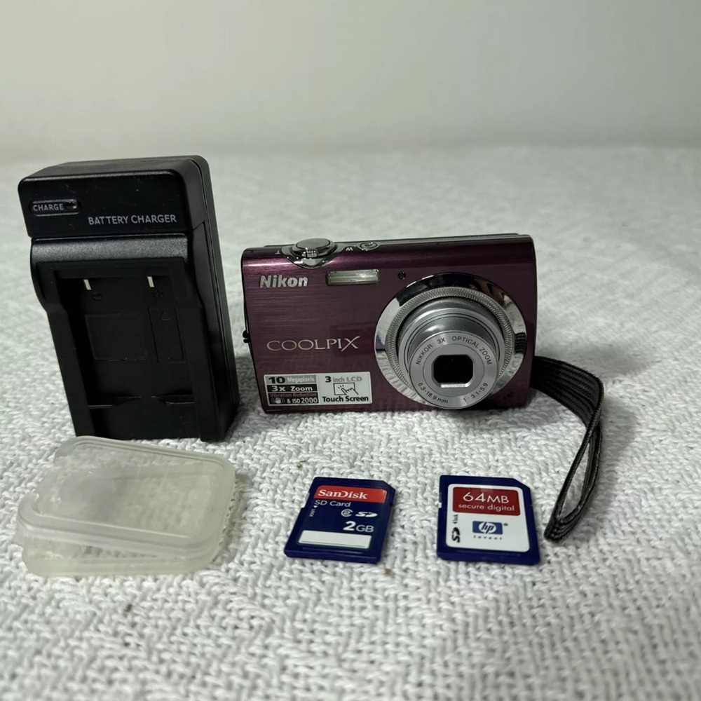 Nikon Coolpix s230